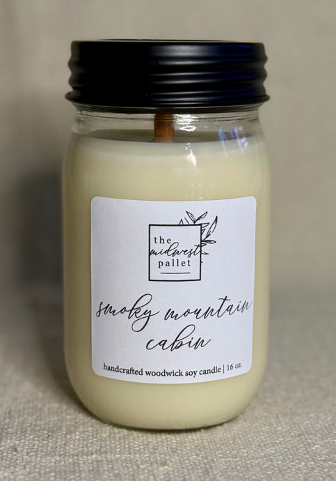 Smoky Mountain Cabin | Soy Wooden Wick Candle