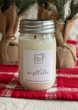 Load image into Gallery viewer, Mistletoe | Soy Wooden Wick Candle