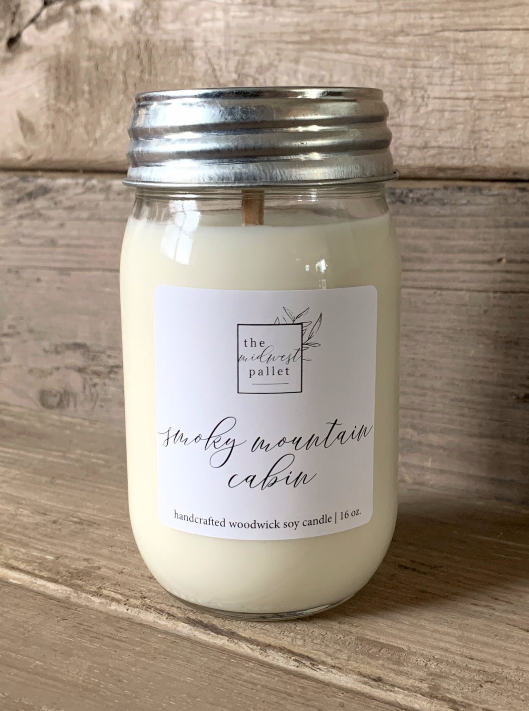 Smoky Mountain Cabin | Soy Wooden Wick Candle